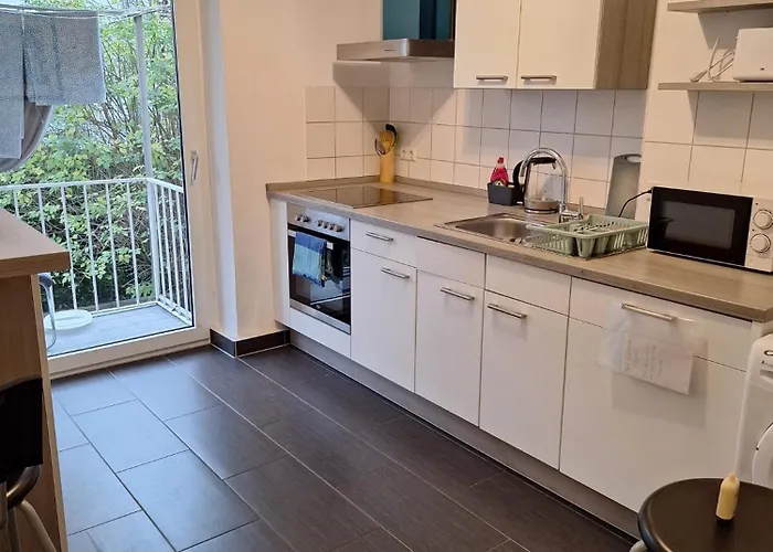 Big Privat 5 Min Walk From Railstation Homestay szállás *